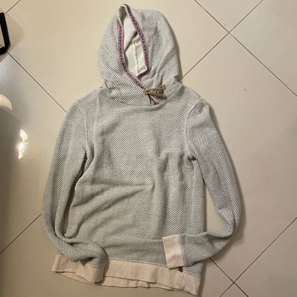 ROXY XL NEVER USED HOODIE